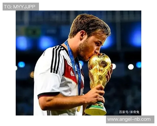 球星足球球衣收藏的魅力与价值探索:从经典到限量的珍稀之旅