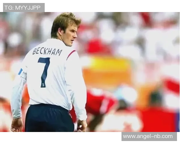 足球巨星亲穿球衣展示个人风采 揭秘他们背后的意义与故事